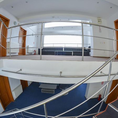Pensiune Valentina Hotell Râmnicu Vâlcea Exteriör bild