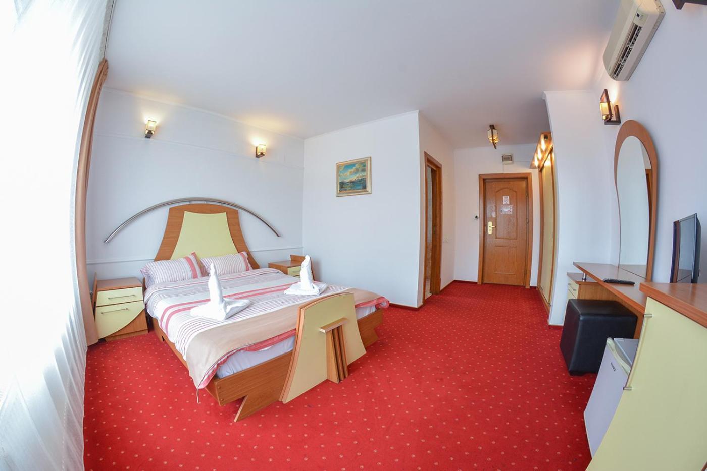 Pensiune Valentina Hotell Râmnicu Vâlcea Exteriör bild